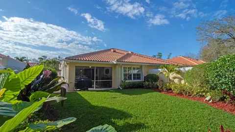 780 SW Tamarrow Pl, Stuart, FL 34997 photo 2