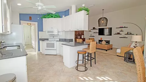 780 SW Tamarrow Pl, Stuart, FL 34997 photo 8