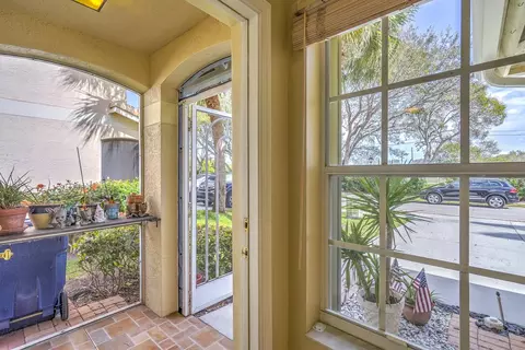 254 Timberwalk Trl, Jupiter, FL 33458 photo 4