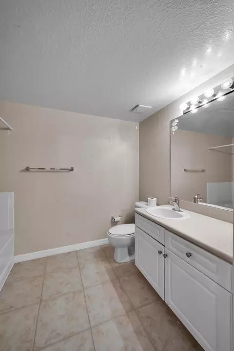 577 SE Prescott Pl, Stuart, FL 34994 photo 10