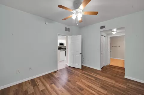 577 SE Prescott Pl, Stuart, FL 34994 photo 7