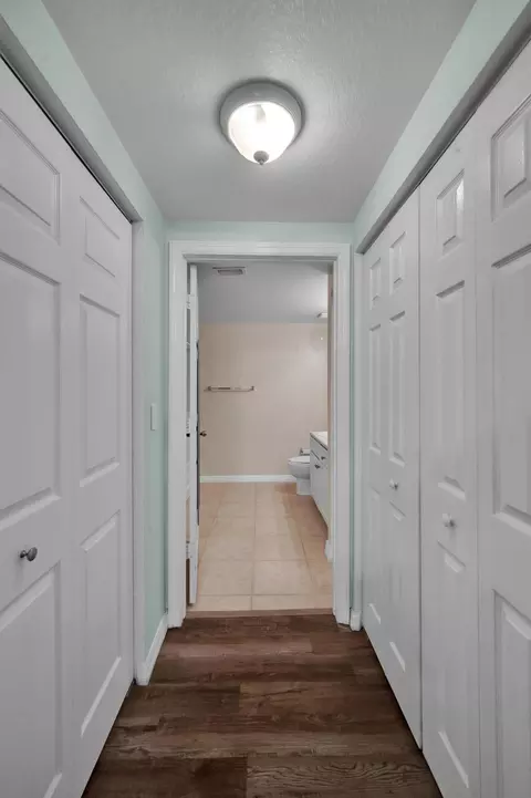 577 SE Prescott Pl, Stuart, FL 34994 photo 11