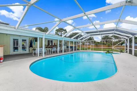 8507 SW 18th Ave, Stuart, FL 34997 photo 4