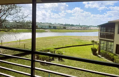 5690 Princess Palm Ct #D, Delray Beach, FL 33484