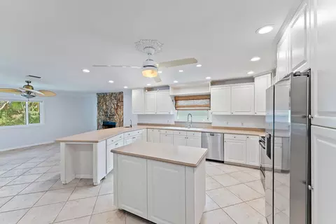 4014 SE Fairway E, Stuart, FL 34997 photo 9