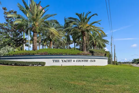 4014 SE Fairway E, Stuart, FL 34997 photo 2