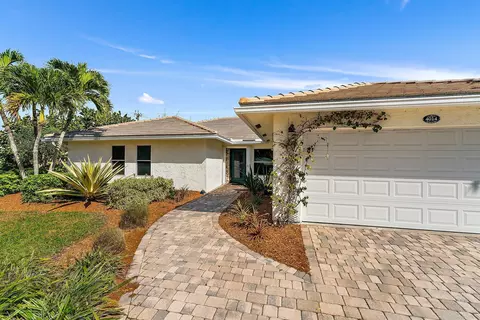 4014 SE Fairway E, Stuart, FL 34997 photo 4