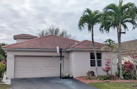 139 NW 72nd Ave, Plantation, FL 33317