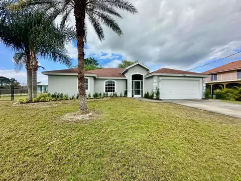 5790 NW Dublin Dr, Port Saint Lucie, FL 34986