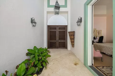 135 Sota Dr, Jupiter, FL 33458 photo 3