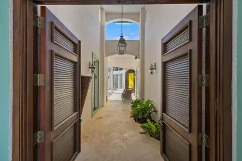 135 Sota Dr, Jupiter, FL 33458 photo 4