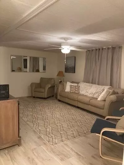 3 Don Quixote Ln, Port Saint Lucie, FL 34952