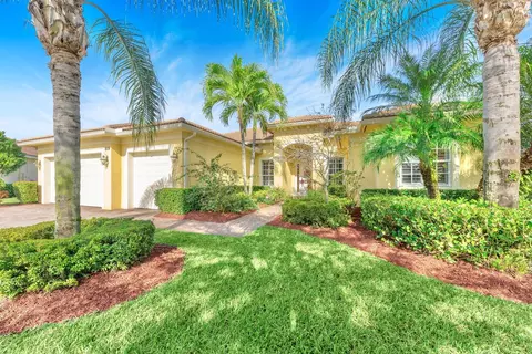 89 SEthan Ter, Stuart, FL 34997 photo 2