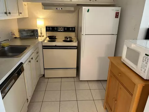 320 Mansfield H #320 H, Boca Raton, FL 33434