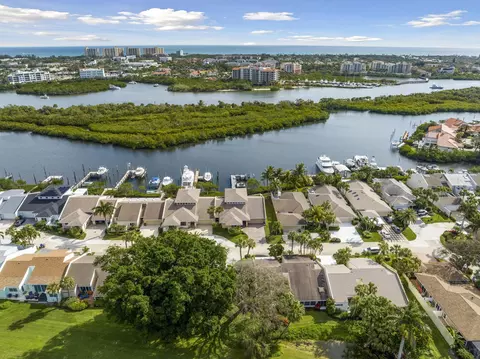17204 Bay St, Jupiter, FL 33477 photo 71