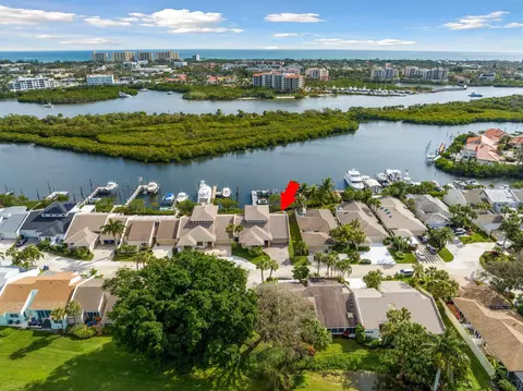 17204 Bay St, Jupiter, FL 33477 photo 2