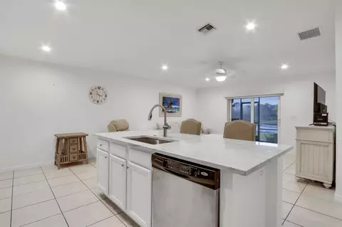 4814 SE Graham Dr, Stuart, FL 34997 photo 11