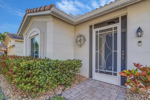 4814 SE Graham Dr, Stuart, FL 34997 photo 3