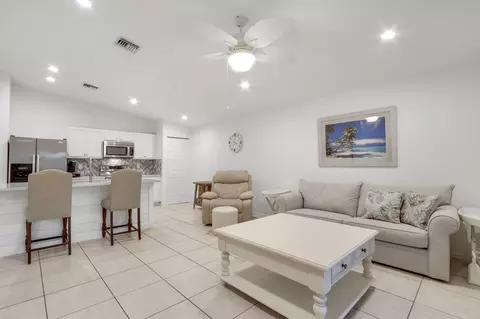 4814 SE Graham Dr, Stuart, FL 34997 photo 8