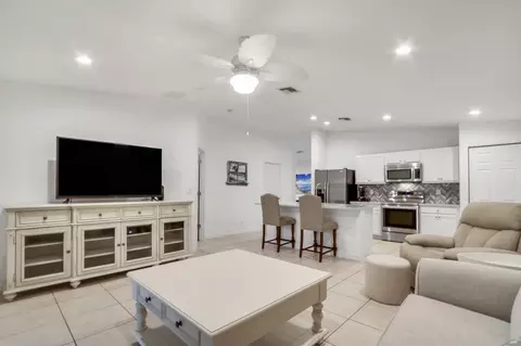 4814 SE Graham Dr, Stuart, FL 34997 photo 7