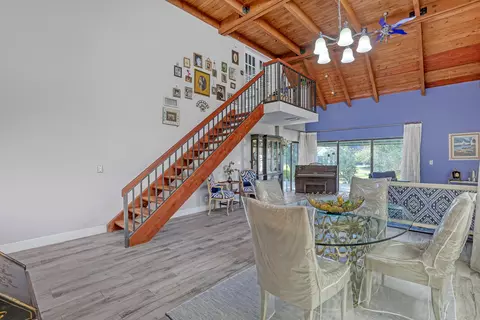 6400 Via Tierra, Boca Raton, FL 33433