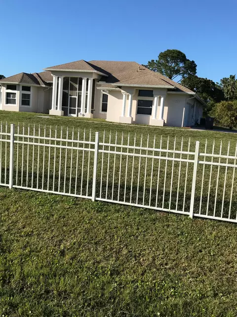 15131 N 96th Ln N, West Palm Beach, FL 33412