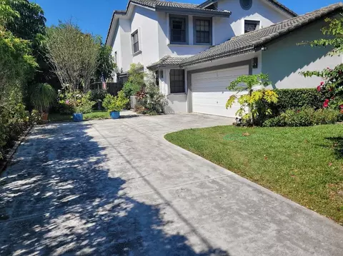 521 NE 47th St, Boca Raton, FL 33431