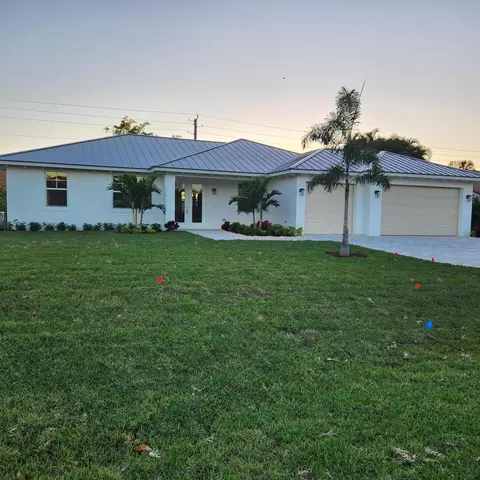4022 SE Fairway West SE, Stuart, FL 34997 photo 2