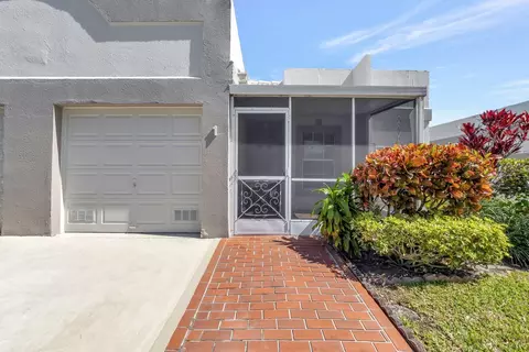 18760 Jolson Ave #1, Boca Raton, FL 33496
