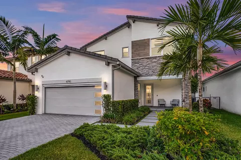 4790 Marston Ln, Lake Worth, FL 33467