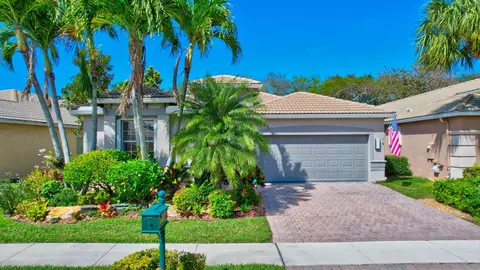 6957 Pisano Dr, Lake Worth, FL 33467