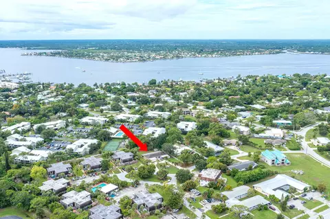 830 NW 10th Ter, Stuart, FL 34994 photo 3