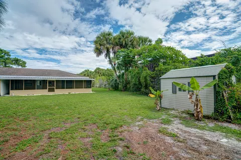830 NW 10th Ter, Stuart, FL 34994 photo 24