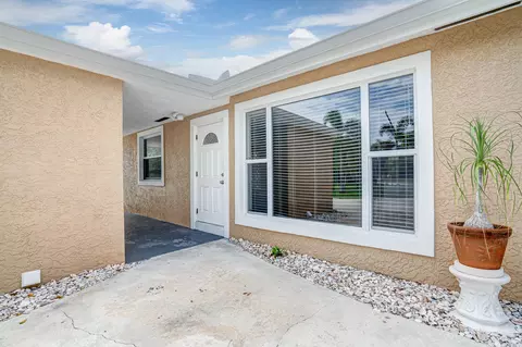 830 NW 10th Ter, Stuart, FL 34994 photo 7