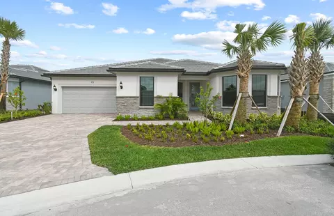 4556 Silverwood Ln N #140, Oakland Park, FL 33304