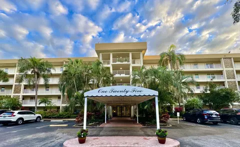 4000 Cypress Grove Way #108, Pompano Beach, FL 33069