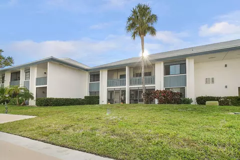 175 SE Saint Lucie Blvd #E-144, Stuart, FL 34996 photo 2