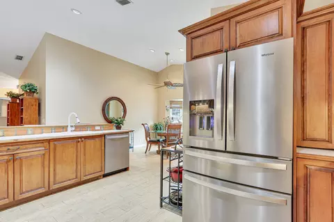 6689 Inland Ct, Jupiter, FL 33458 photo 12