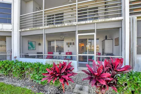 1049 Exeter C, Boca Raton, FL 33434 photo 28