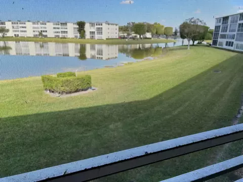 2095 E Cornwall E #2095 E, Boca Raton, FL 33434 photo 2
