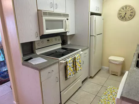 2095 E Cornwall E #2095 E, Boca Raton, FL 33434 photo 17