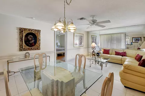 14910 Wildflower Ln, Delray Beach, FL 33446