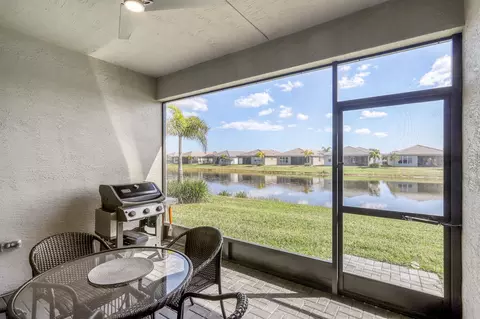 11783 SW Silver Creek Ave, Port Saint Lucie, FL 34987
