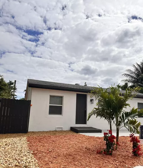 1152 Sunset Rd, West Palm Beach, FL 33406