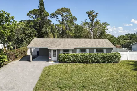 405 S Delaware Blvd, Jupiter, FL 33458