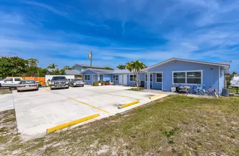 3003 SE Birch Ave, Stuart, FL 34997 photo 6