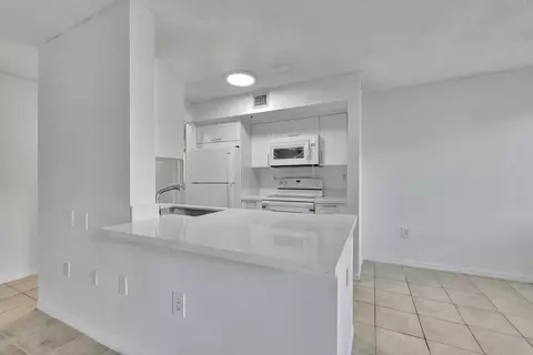 3854 Lyons Rd #203-5, Coconut Creek, FL 33073 photo 7