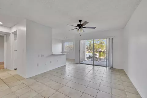 3854 Lyons Rd #203-5, Coconut Creek, FL 33073 photo 3
