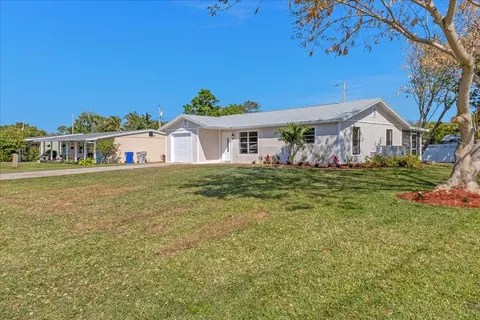 1310 4th Ave, Vero Beach, FL 32960