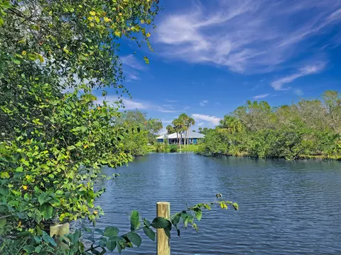 575 SW Glen Crest Way, Stuart, FL 34997 photo 25
